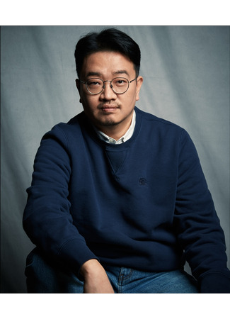 Сценарист Ён Сан Хо 06.09.25