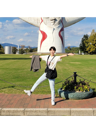 Автор Ли Юн Хи 14.10.25